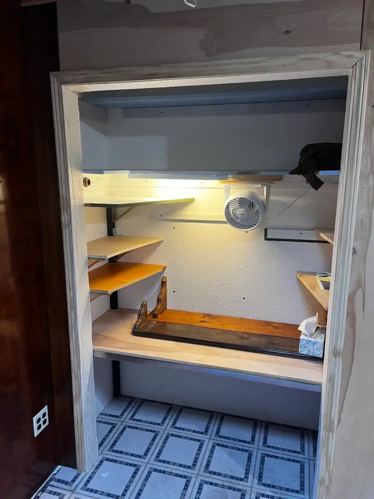 Closet Trim Installation in Tucson